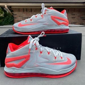 SOLD Nike LeBron 11 Low “Laser Crimson” Size 10.5